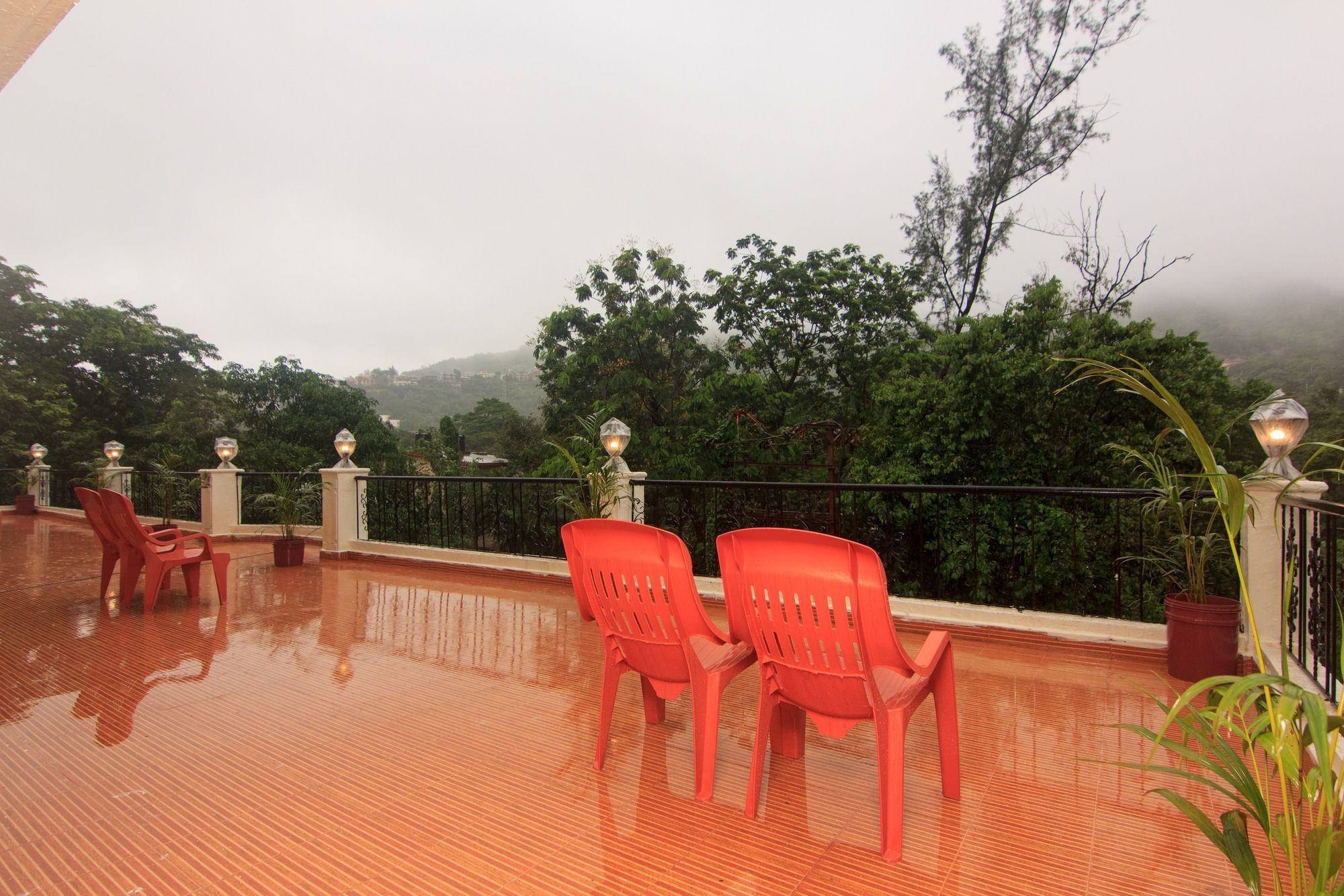 Oyo 9806 Hotel Arvi Lonavala Extérieur photo
